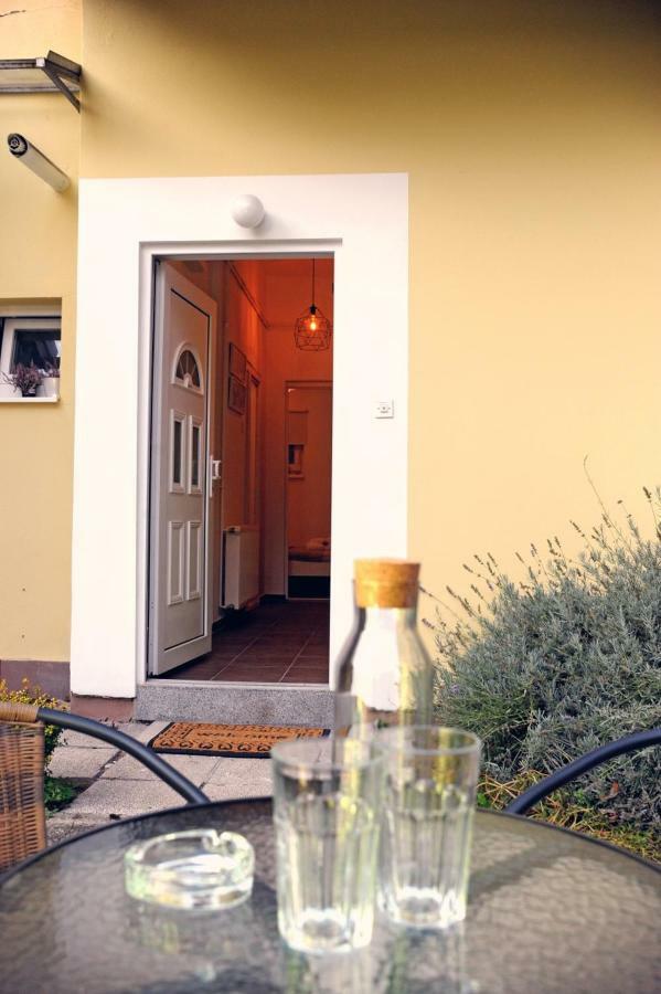 Garden Town Apartment Zagreb Bagian luar foto